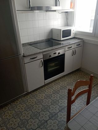 Foto 1 de Venta de piso en Monte Alto - Zalaeta - Atocha de 3 habitaciones y 80 m²