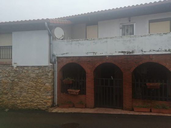 Foto 2 de Casa en venta en avenida Juan de Herrera de 3 habitaciones con terraza y jardín