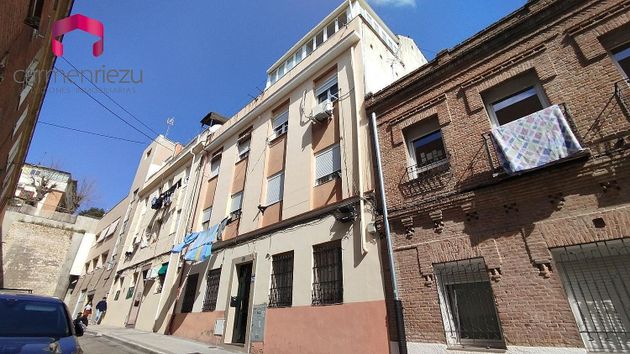 Foto 2 de Piso en venta en calle Paravicinos de 2 habitaciones con terraza