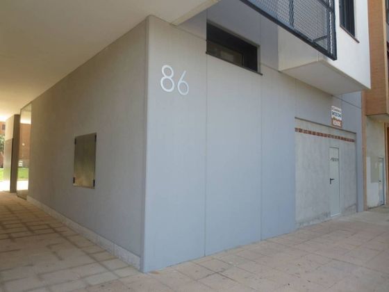 Foto 1 de Local en venda a avenida De Castilla y León de 93 m²