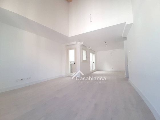 Foto 2 de Piso en venta en Centro - Burgos de 3 habitaciones con garaje y balcón