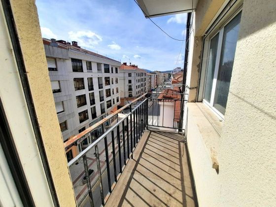 Foto 2 de Pis en venda a Villarcayo de Merindad de Castilla la Vieja de 4 habitacions amb balcó i calefacció