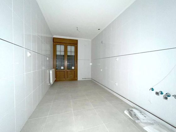 Foto 1 de Venta de piso en Villarcayo de Merindad de Castilla la Vieja de 3 habitaciones con balcón y calefacción