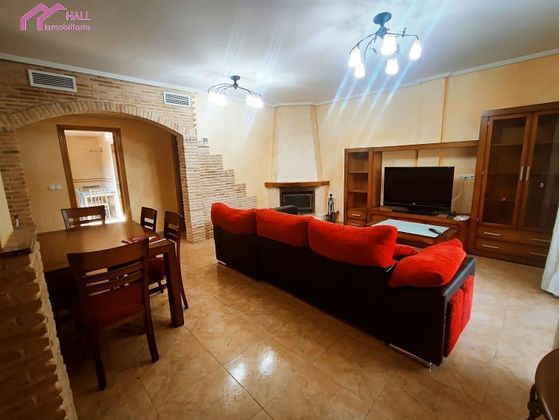 Foto 2 de Dúplex en venda a El Raal de 3 habitacions amb terrassa i garatge