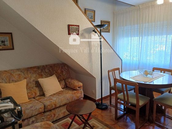 Foto 2 de Pis en venda a Montbau de 3 habitacions amb calefacció i ascensor