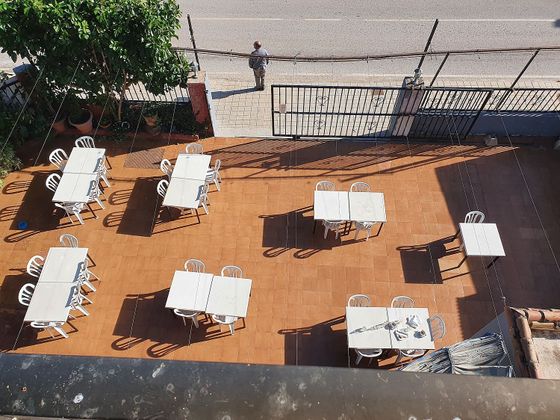 Foto 1 de Local en venta en Tormos con terraza