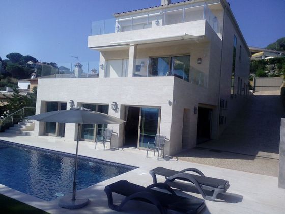 Foto 1 de Casa en venda a Torre Valentina-Mas Vilar de La Mutxada-Treumal de 6 habitacions amb terrassa i piscina
