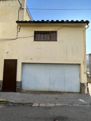 Foto 1 de Venta de casa en Anglès de 4 habitaciones con terraza y garaje
