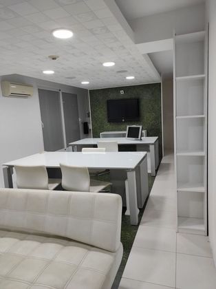 Foto 1 de Venta de oficina en Eixample con aire acondicionado y ascensor