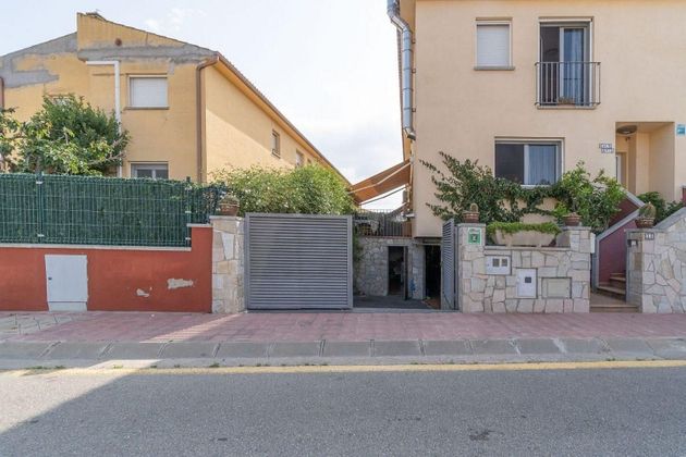 Foto 2 de Venta de casa en Castelló d'Empúries poble de 3 habitaciones con garaje
