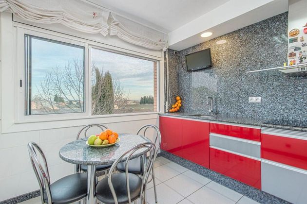 Foto 1 de Casa en venda a calle Antoni Xirau de 3 habitacions amb terrassa i garatge