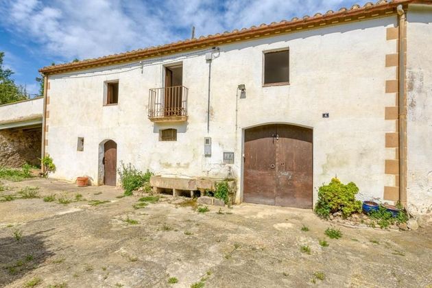 Foto 1 de Casa rural en venda a calle Ribera de 5 habitacions amb terrassa i jardí