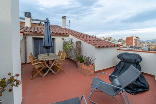Foto 1 de Dúplex en venda a calle De L'empordà de 3 habitacions amb terrassa i garatge