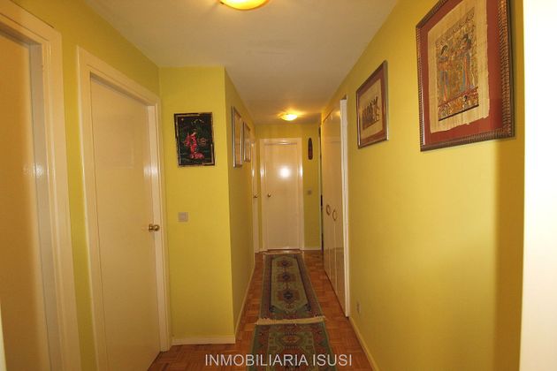 Foto 1 de Piso en venta en Santurtzi de 3 habitaciones con calefacción y ascensor