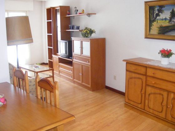 Foto 1 de Pis en lloguer a Centro - Gijón de 3 habitacions amb mobles i calefacció