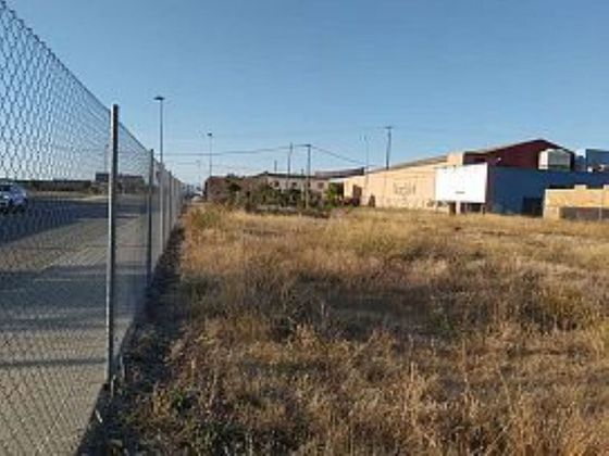 Foto 1 de Venta de terreno en Torregrossa de 785 m²