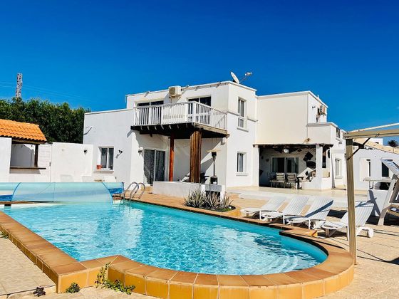 Foto 2 de Chalet en venta en Macher de 6 habitaciones con terraza y piscina