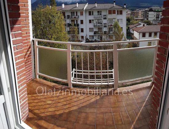 Foto 1 de Piso en venta en Valle de Mena de 2 habitaciones con balcón y calefacción