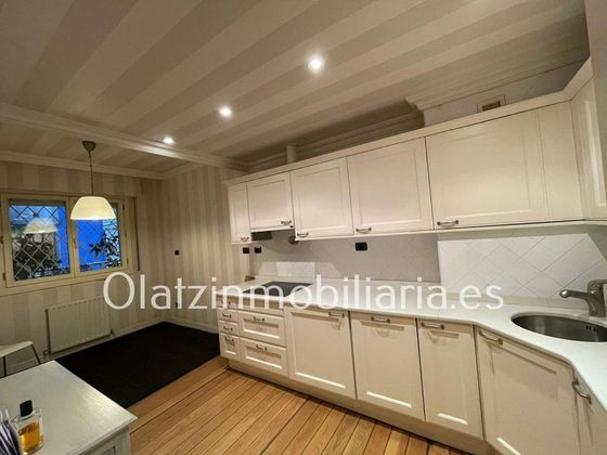 Foto 1 de Pis en venda a Castaños de 3 habitacions amb terrassa i garatge