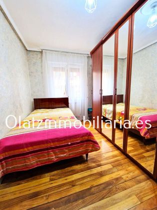 Foto 2 de Piso en venta en Balmaseda de 3 habitaciones con balcón