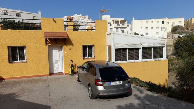 Foto 2 de Venta de chalet en Mojácar ciudad de 3 habitaciones con terraza y garaje