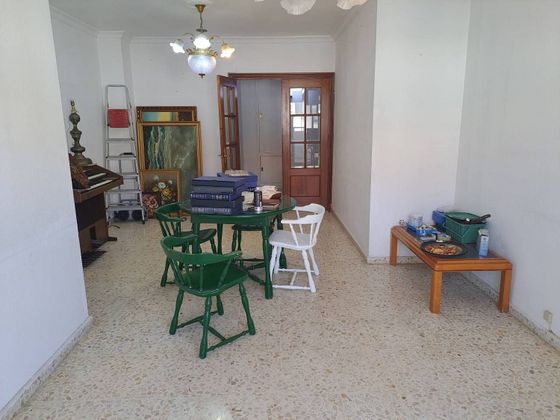 Foto 2 de Pis en venda a Centro - Jerez de la Frontera de 4 habitacions amb terrassa i aire acondicionat