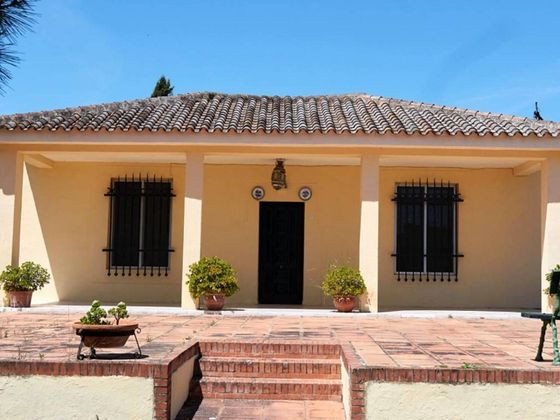 Foto 1 de Xalet en venda a Este-Delicias de 4 habitacions amb terrassa i jardí