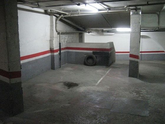 Foto 2 de Garaje en venta en calle Del de Març de 10 m²