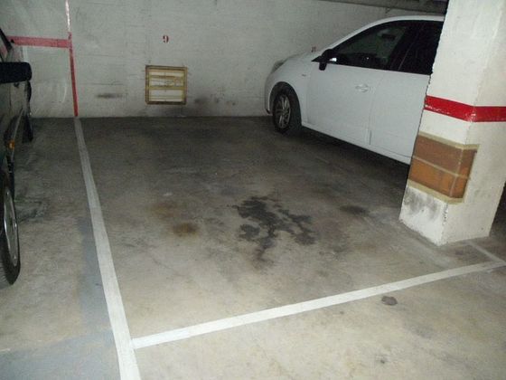 Foto 1 de Venta de garaje en calle Del Mestre Joan Corrales de 10 m²