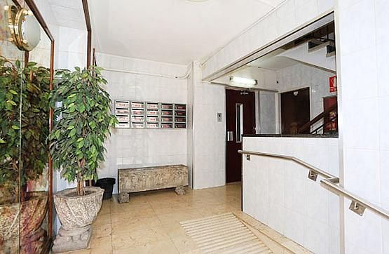 Foto 1 de Pis en venda a calle Roca I Roca de 2 habitacions amb ascensor