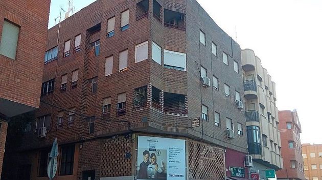 Foto 1 de Venta de piso en calle Salzillo de 3 habitaciones con balcón