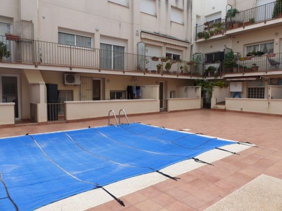 Foto 2 de Chalet en venta en Mestral de 4 habitaciones con terraza y piscina