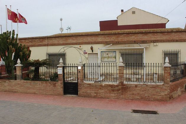 Foto 2 de Casa en venda a calle Nueva de 3 habitacions amb terrassa i garatge