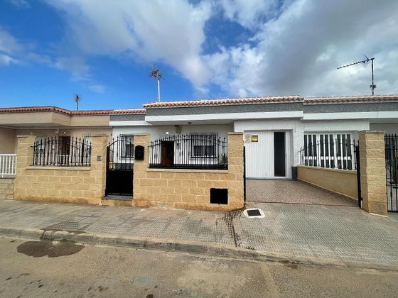 Foto 1 de Casa en venda a La Palma de 4 habitacions amb terrassa i garatge