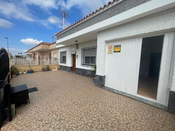 Foto 2 de Casa en venda a La Palma de 4 habitacions amb terrassa i garatge