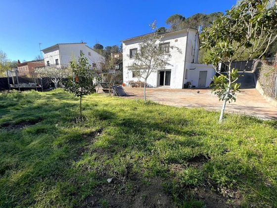 Foto 1 de Casa en venda a Riells i Viabrea de 3 habitacions amb terrassa i jardí