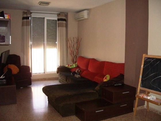 Foto 2 de Venta de piso en Alfarrasí de 4 habitaciones con garaje y balcón