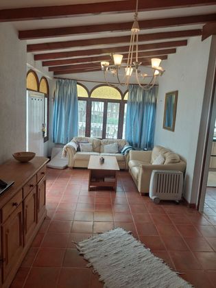 Foto 1 de Casa en lloguer a Pueblo Español-Coveta Fumá de 3 habitacions amb terrassa i mobles