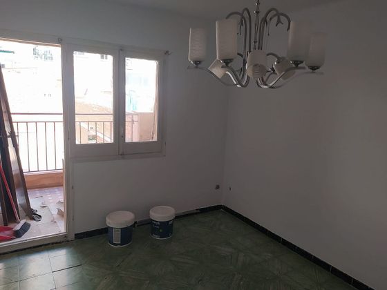 Foto 1 de Piso en venta en Centre - Santa Coloma de Gramanet de 3 habitaciones con terraza y garaje