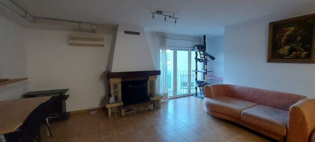 Foto 1 de Venta de casa en Vilartagues i Tueda de Dalt de 4 habitaciones con terraza y garaje