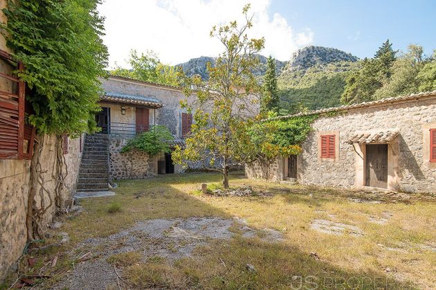 Foto 1 de Casa rural en venda a Escorca de 12 habitacions amb terrassa i garatge