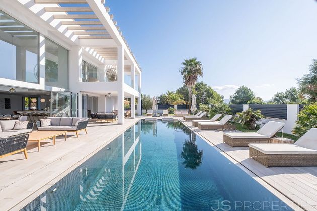 Foto 1 de Casa rural en venta en Port de Pollença de 7 habitaciones con terraza y piscina