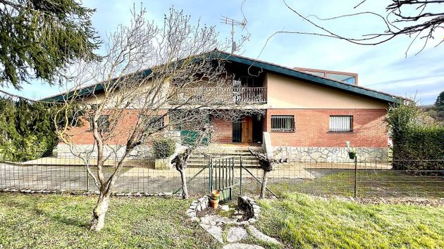 Foto 1 de Venta de casa rural en Urkabustaiz de 4 habitaciones con terraza y piscina