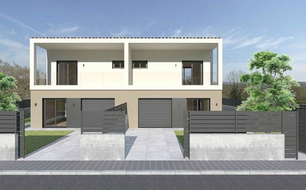 Foto 1 de Casa adossada en venda a Vila-Sacra de 3 habitacions amb terrassa i aire acondicionat