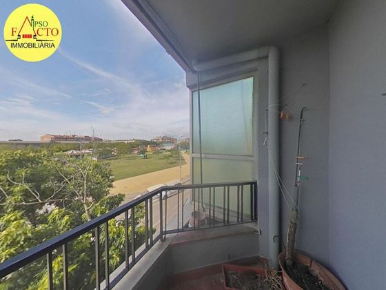 Foto 2 de Pis en venda a Domeny - Fontajau - Taialà de 3 habitacions amb terrassa i balcó