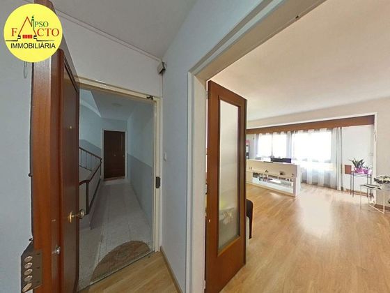 Foto 2 de Venta de piso en Montilivi - Palau de 4 habitaciones con terraza y balcón
