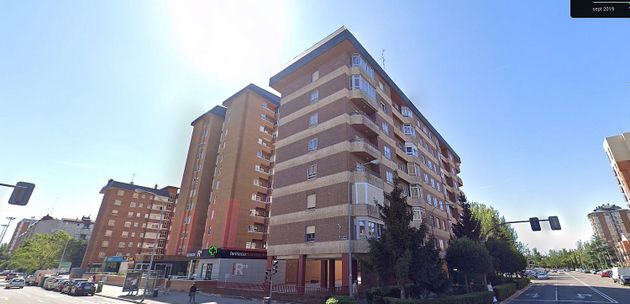 Foto 1 de Piso en venta en calle Pío del Río Hortega de 4 habitaciones con terraza y garaje