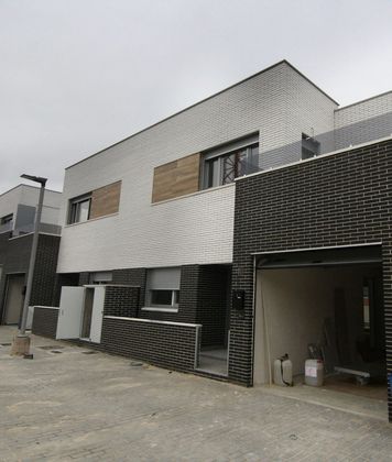 Foto 2 de Venta de casa en Cistérniga de 4 habitaciones con terraza y garaje