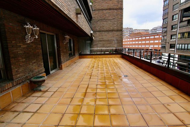 Foto 1 de Pis en venda a Centro - Valladolid de 5 habitacions amb terrassa i garatge
