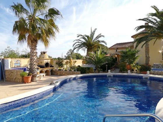 Foto 2 de Casa en venda a Miami Platja - Miami Playa de 8 habitacions amb terrassa i piscina